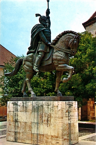 1537-1 - Alba Iulia. Monumentul lui Mihai Viteazul de O. Han